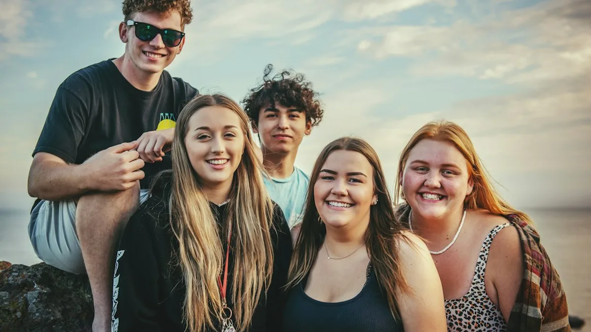 Activité à faire entre amis ado : idées pour 11 à 14 ans