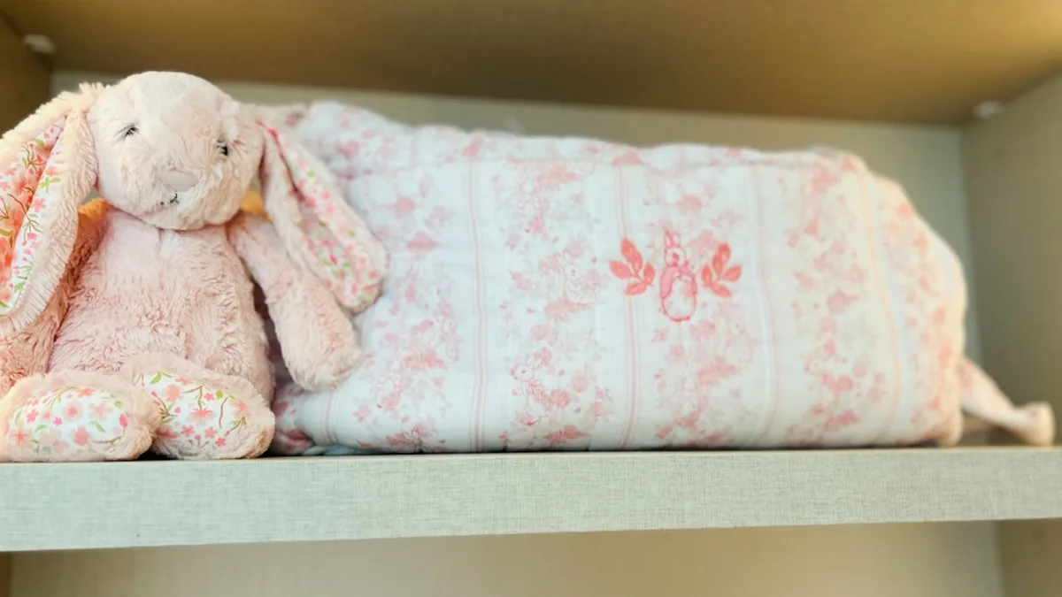 Idée cadeau filleule 1 an : le choisir sans se tromper